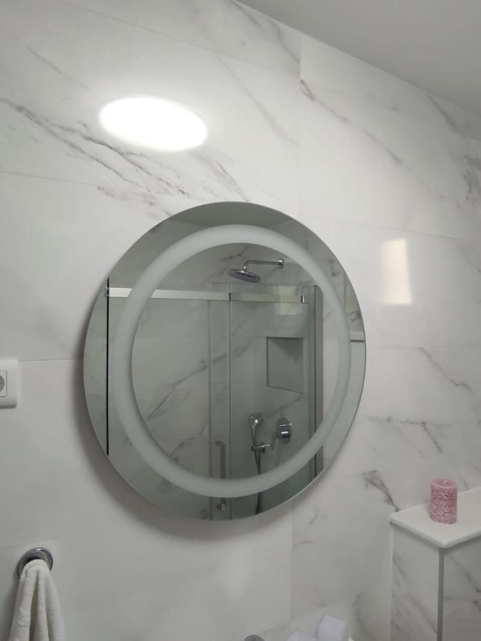 Apartman Koko With Private Jacuzzi Makarska Exterior foto